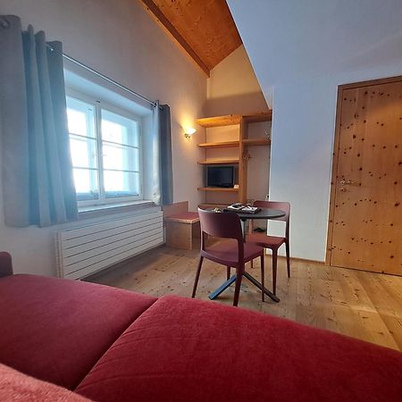 Gasthaus & Hotel Berninahaus ปอนเตรสซีนา ภายนอก รูปภาพ