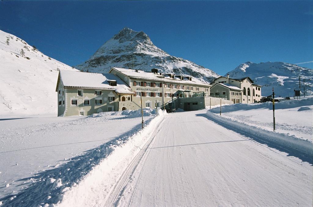 Gasthaus & Hotel Berninahaus ปอนเตรสซีนา ภายนอก รูปภาพ