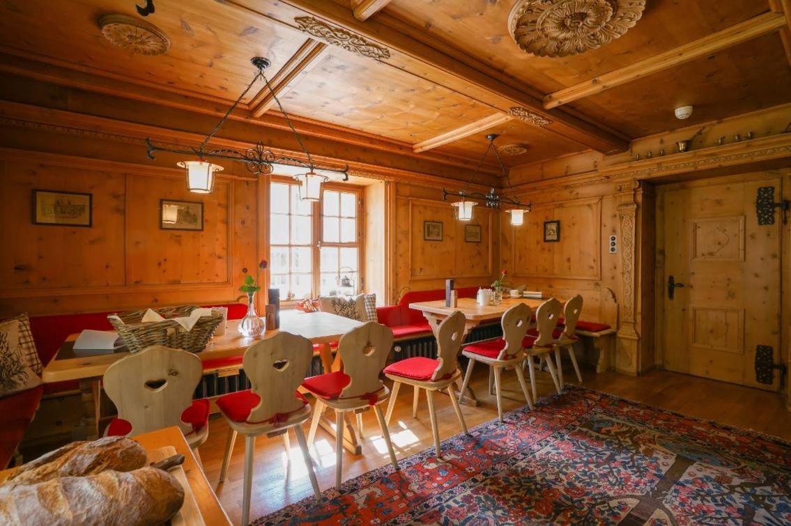 Gasthaus & Hotel Berninahaus ปอนเตรสซีนา ภายนอก รูปภาพ