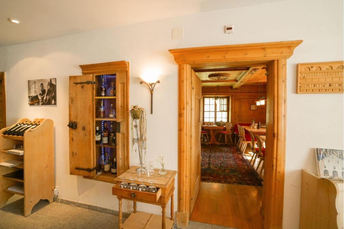 Gasthaus & Hotel Berninahaus ปอนเตรสซีนา ภายนอก รูปภาพ