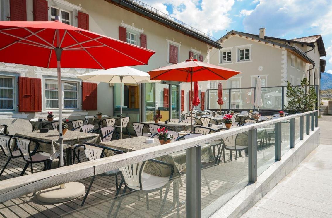 Gasthaus & Hotel Berninahaus ปอนเตรสซีนา ภายนอก รูปภาพ