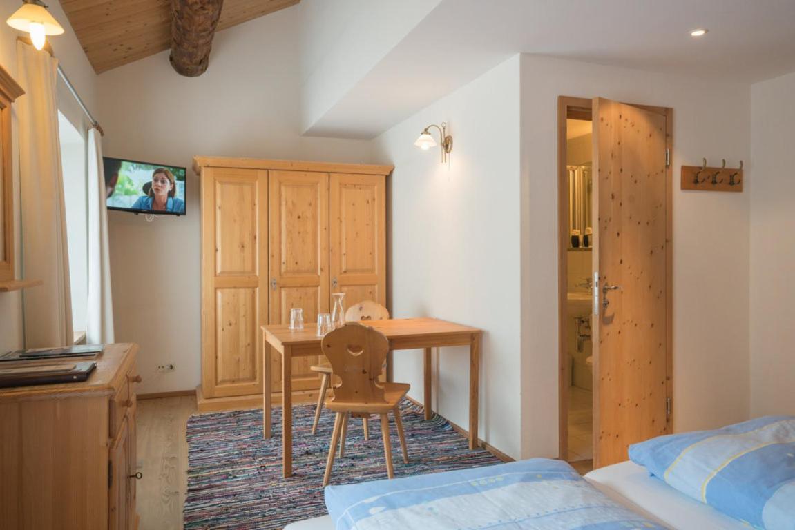 Gasthaus & Hotel Berninahaus ปอนเตรสซีนา ภายนอก รูปภาพ